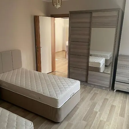 Yalova 2+1 House Apartman Çınarcık
