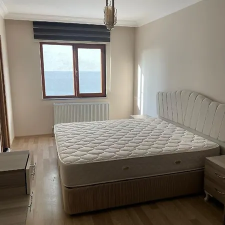 Yalova 2+1 House